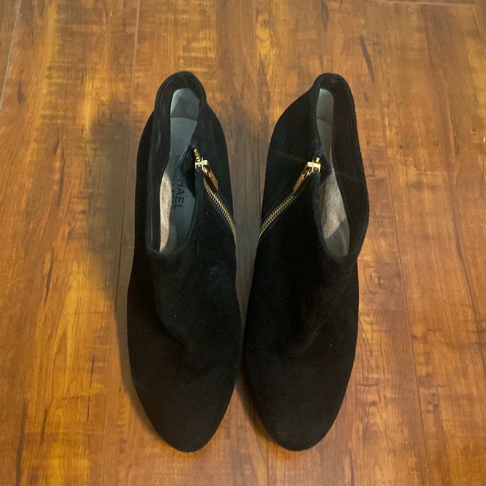 NWT MICHAEL MICHAEL KORS HAVEN BLACK SUEDE BOOTS